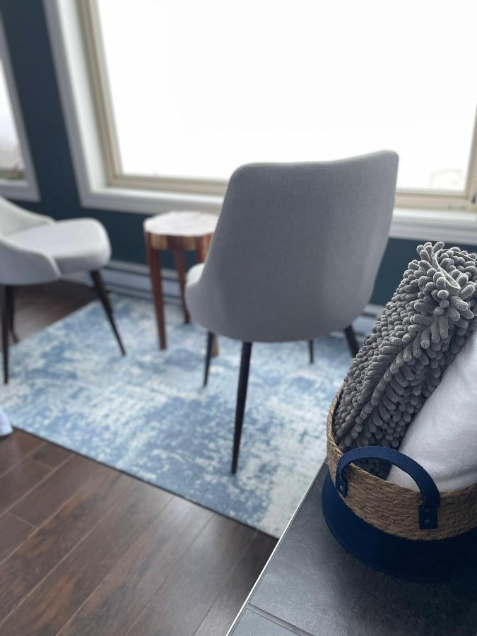 Coastal Lookout Suites Корнър Брук Екстериор снимка