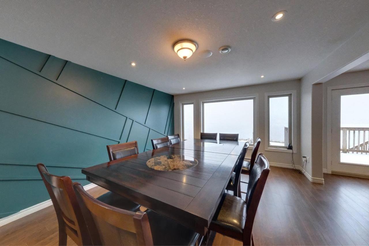 Coastal Lookout Suites Корнър Брук Екстериор снимка
